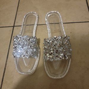 Sandals 👡 rhinestones size 7 brand knew